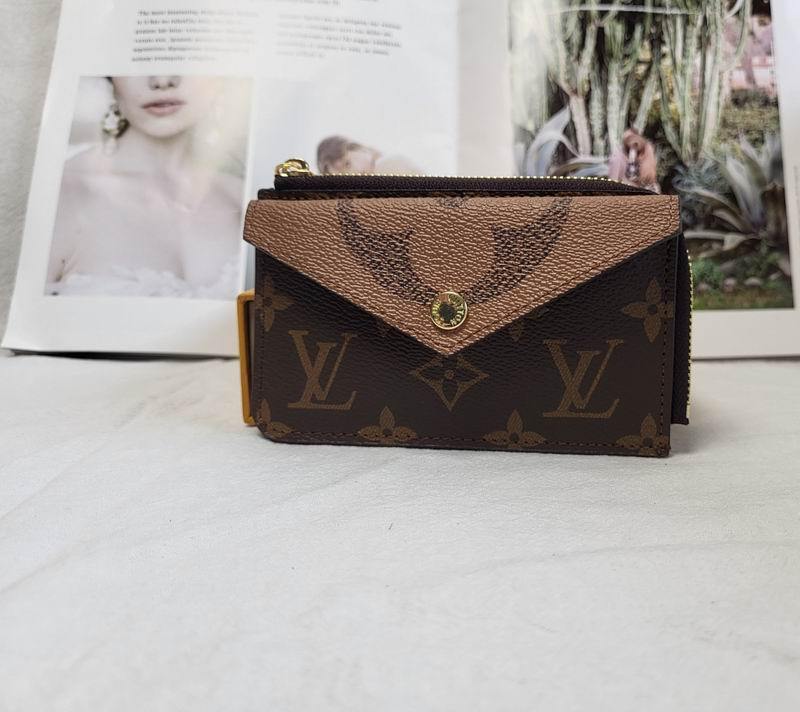 LV Wallets 245